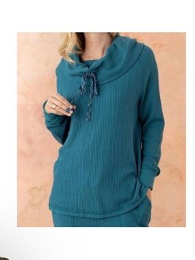 Sundance Teal Cowl Neck Waffle Knit Top